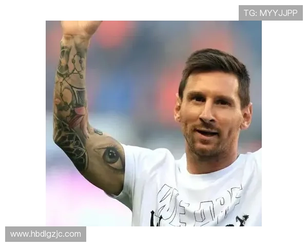 足球明星纹身背后的故事与失踪孩子的悲痛交织