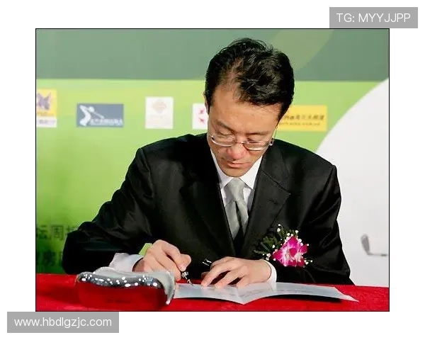 刘强独家分享羽毛球技巧与心得助你提升竞技水平与乐趣